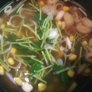 胡麻香る♡豆苗の粒コーンスープ